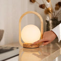 Skye Lichtbruine Houten Snoerloze Lamp | Oplaadbaar en dimbaar ontwerp
