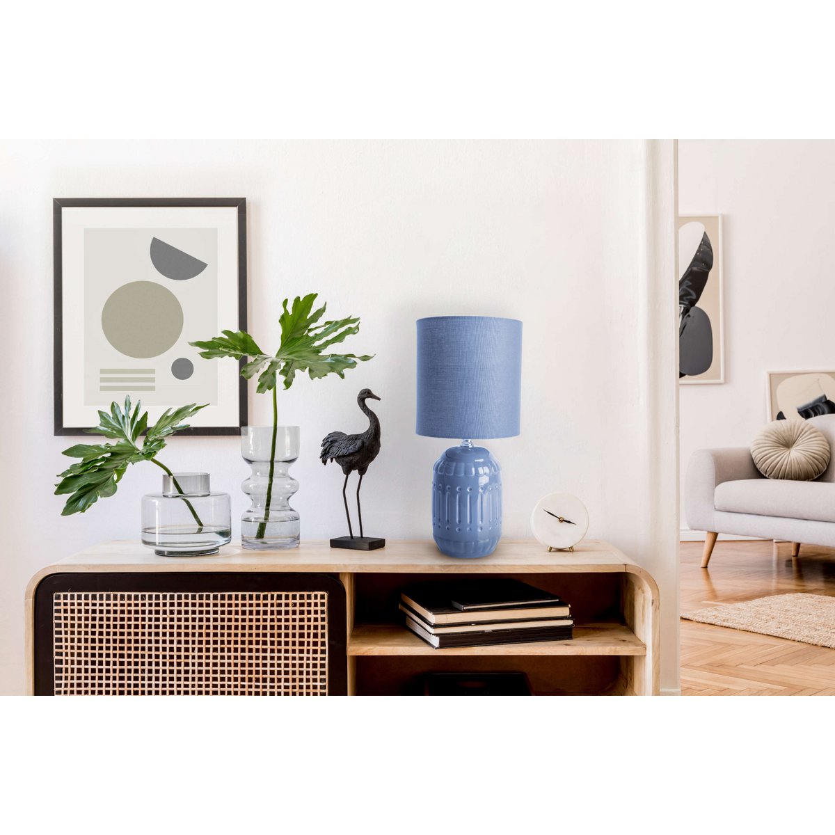 Liv · Houten tafellamp met linnen kap