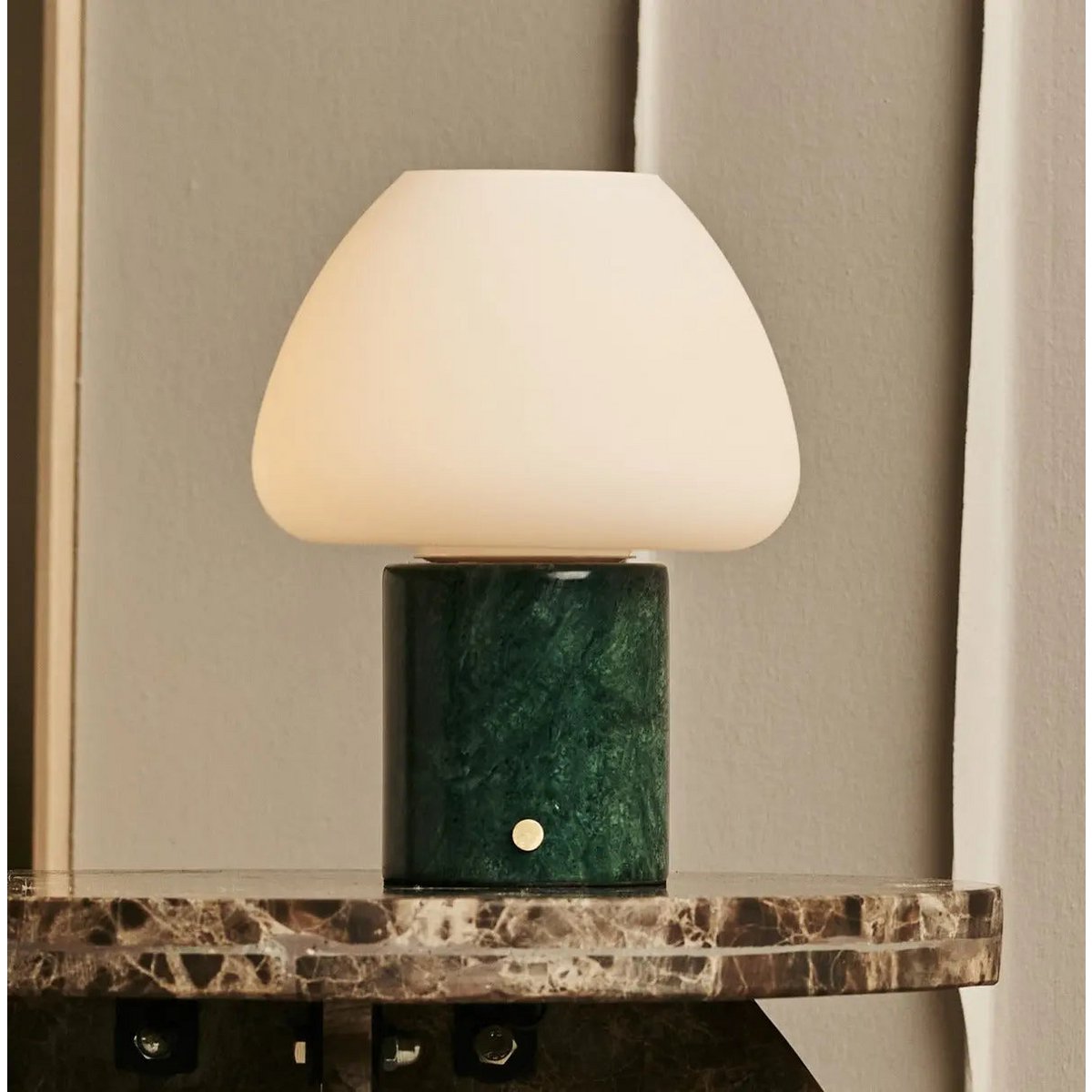 OSTADE GREEN / VERDE ALPI - Unieke marmeren oplaadbare tafellamp met 3 lichte kleuren en dimfunctie