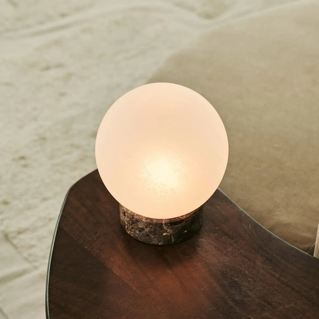 Heem Brown / Emperador Dark - Marmeren oplaadbare tafellamp - 3 lichte modi, draadloos en met glazen verwisselbare lampenkap