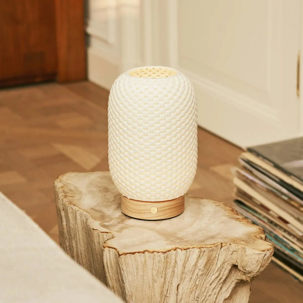 Aurora lichtbruine draadloze tafellamp in 3D-geprinte porselein-oplaadbaar, dimbaar en tot 100 uur licht