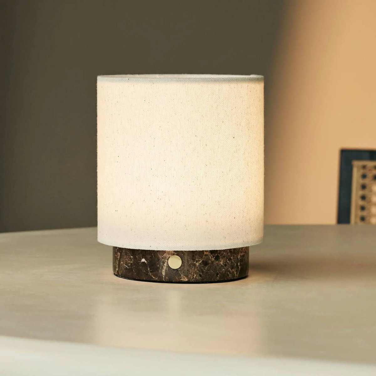 Mauve Cream & Brown / Emperador Dark - Marmeren oplaadbare tafellamp - 3 lichte modi, draadloos & & met linnen verwisselbare lampenkap