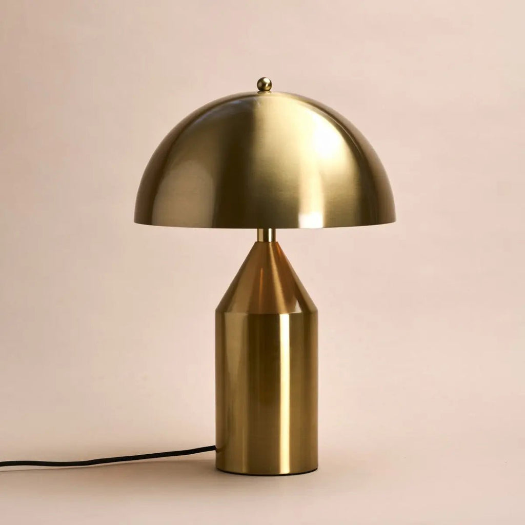 Otto Gold Dressoir Lamp – Stijlvolle metalen tafellamp voor elke kamer