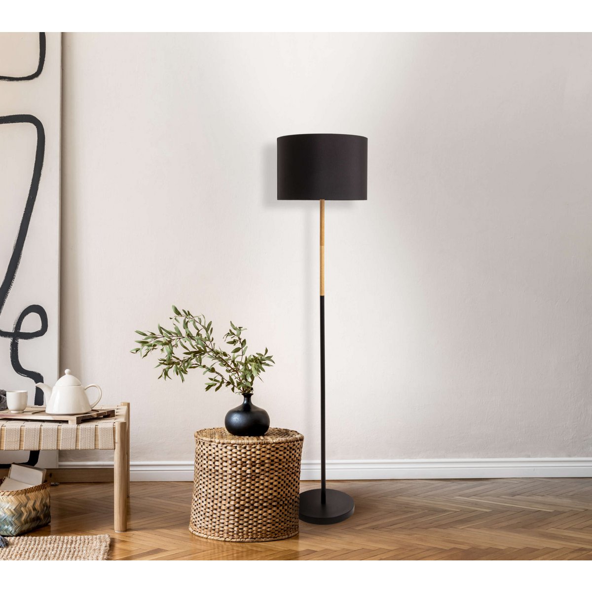 Liv · Vloerlamp — zwart