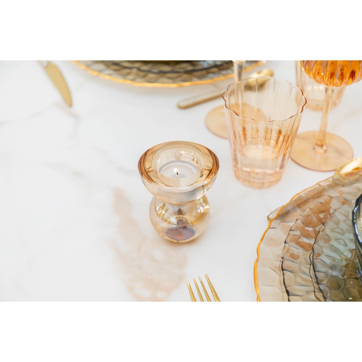 AMBER KRISTAL KANDELAARS 7,5X7,5X8,5CM - SET VAN 2