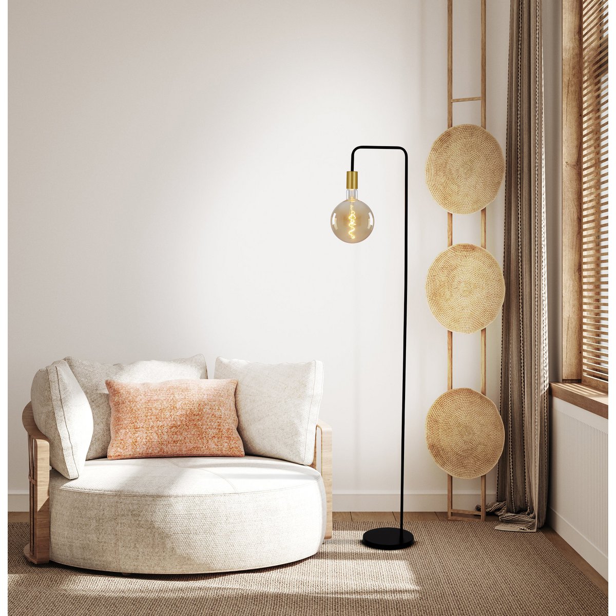 Liv · Houten vloerlamp — zwart