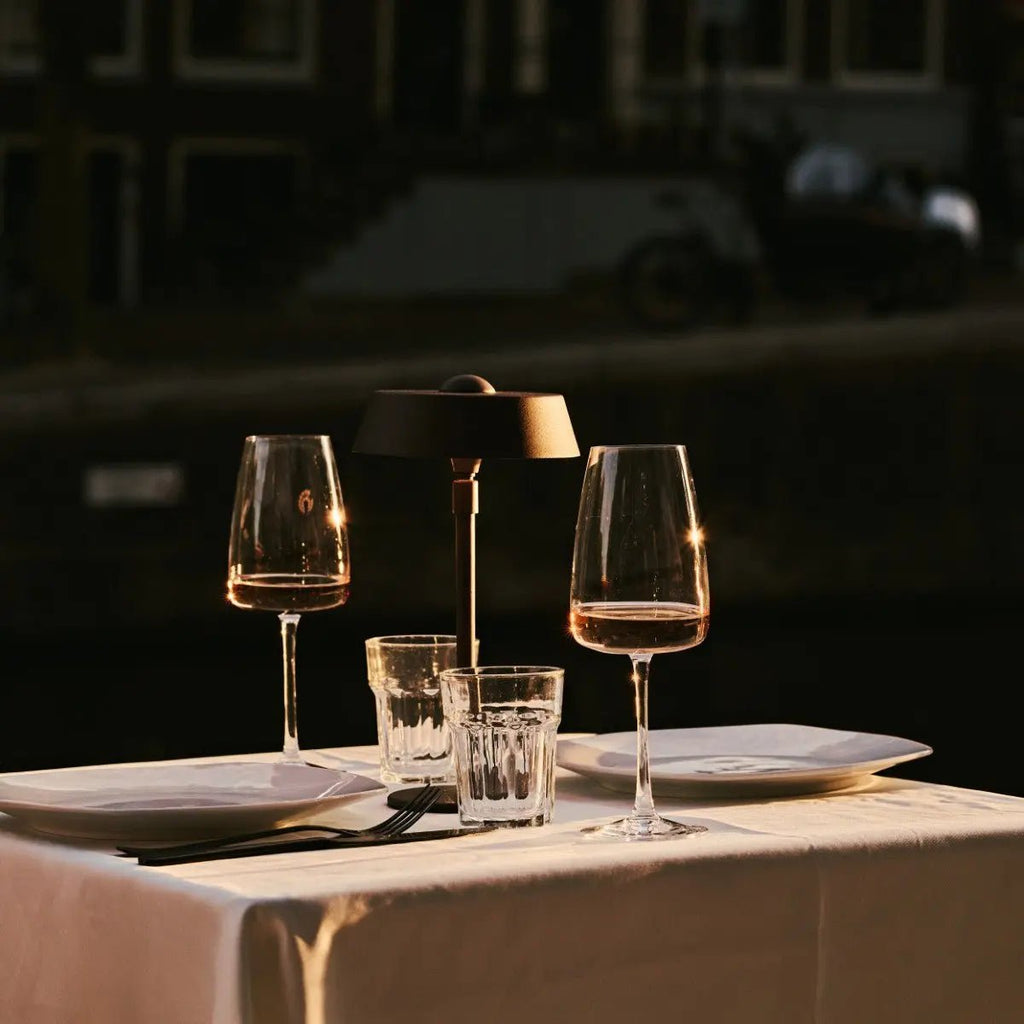 Luca Mocha Brown - USB -oplaadbare lamp L Minimalistisch, speels en dimpelbaar