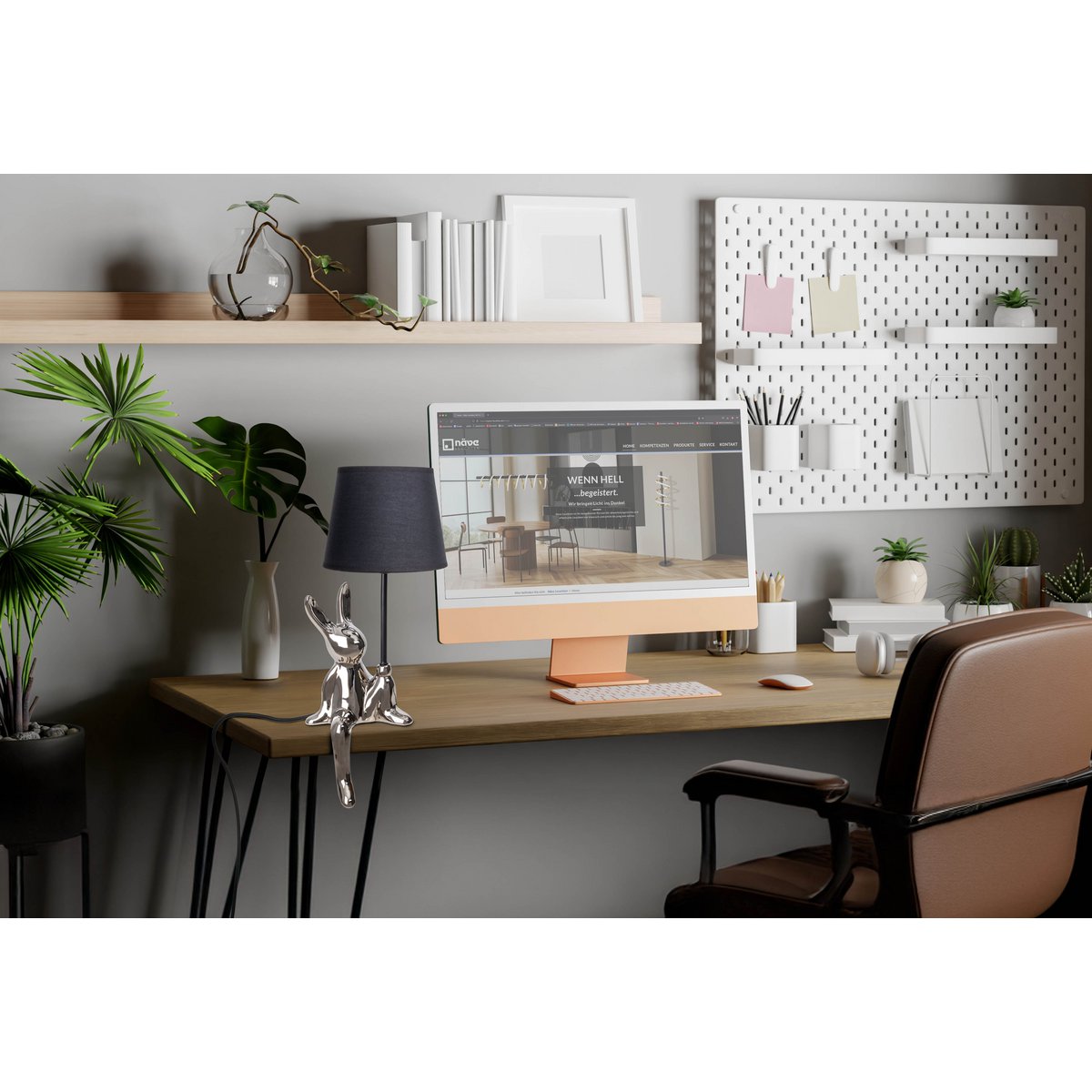 Liv · Houten tafellamp met linnen kap — zwart