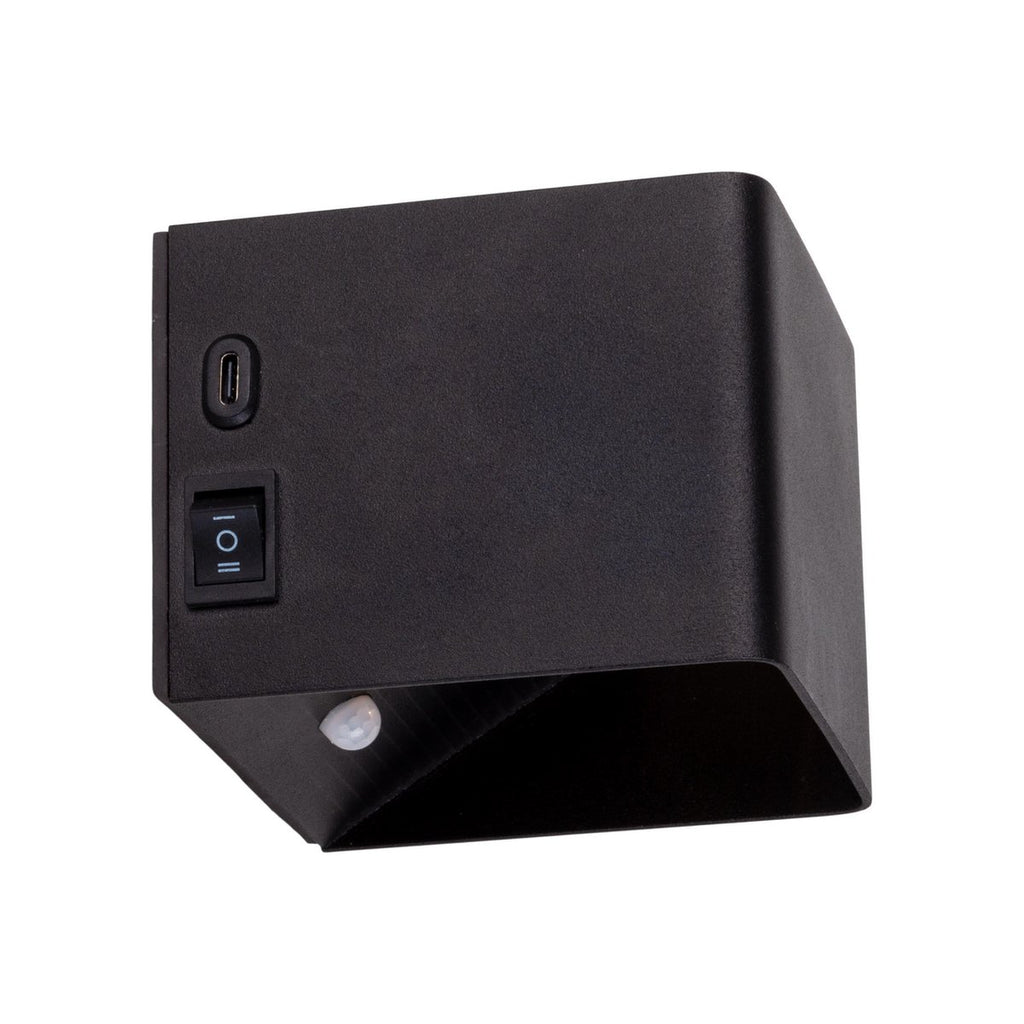 Liv · Metalen wandlamp — zwart