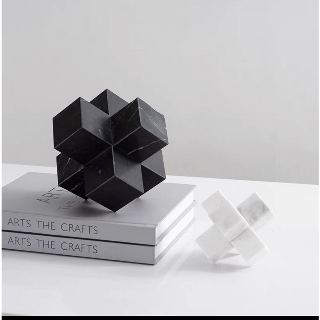 Licht luxe modern eenvoudig marmeren kruis zwart Klein formaat: 9cm*9cm*9cm