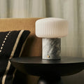 Renoir Wit / Bianco Statuarietto - Marmeren oplaadbare tafellamp - draadloos, USB oplaadbaar en tot 100 uur verlichting