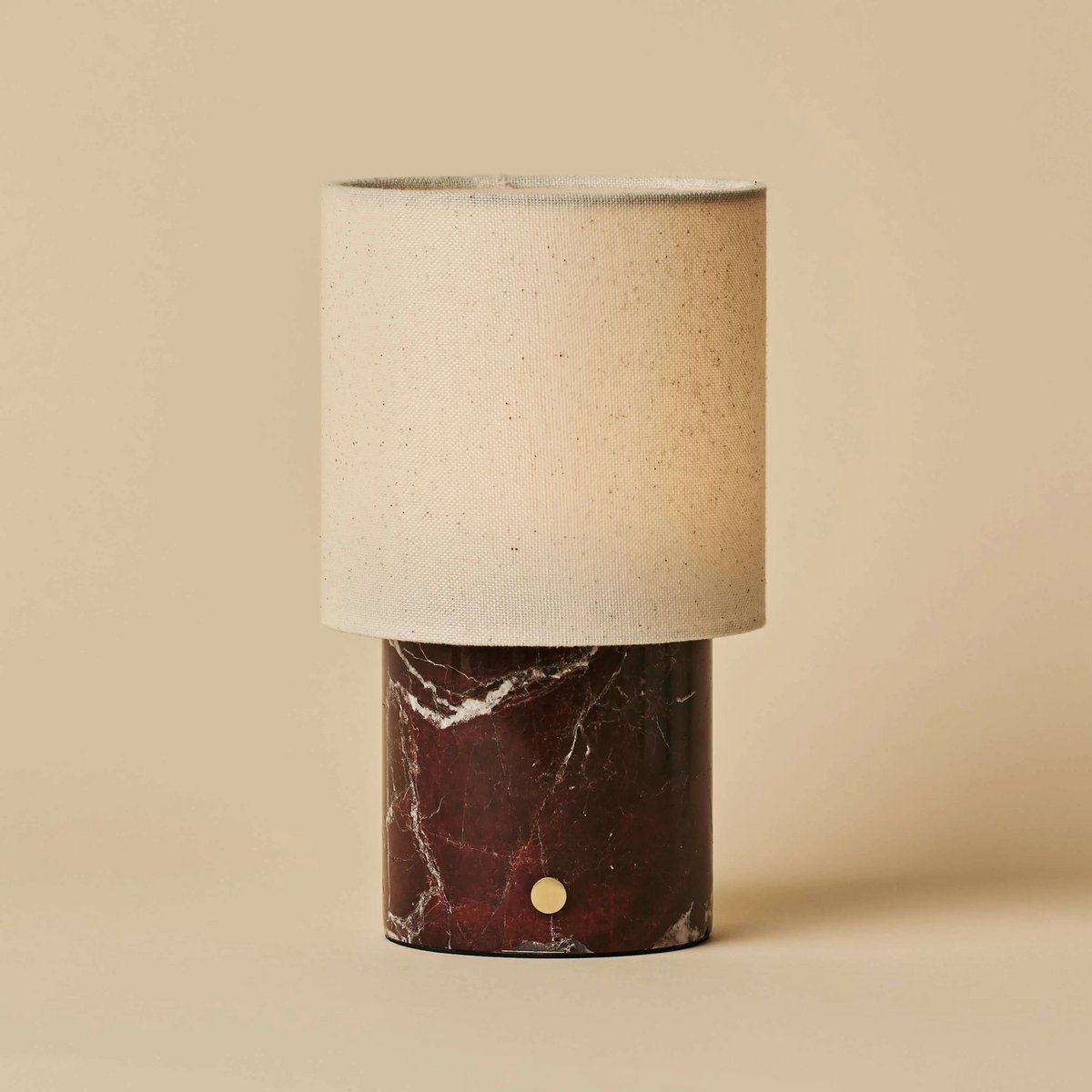 Dou Red / Rosso Levanto - Marmeren oplaadbare tafellamp - Draadloos, 3 lichte modi en met linnen verwisselbare lampenkap