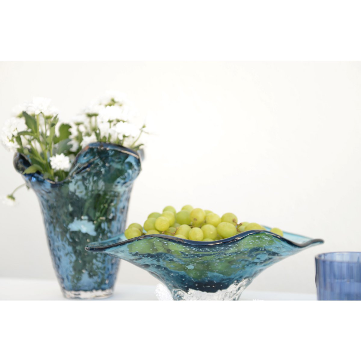 Blauw glas decoratieve snit 33x18x10.5 cm