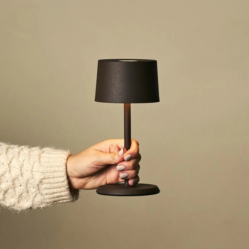 David Mocha Brown oplaadbare tafellamp 2 in 1 met verstelbare hoogte - dimpelbaar en draadloos met 120 uur batterij