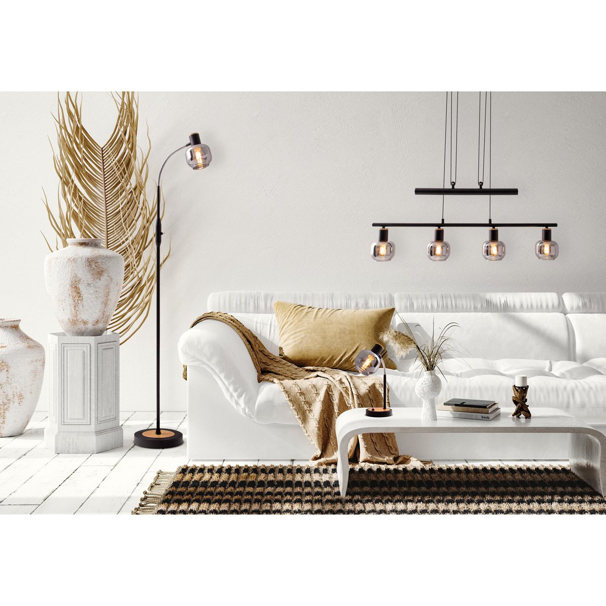 Liv · Metalen vloerlamp — zwart