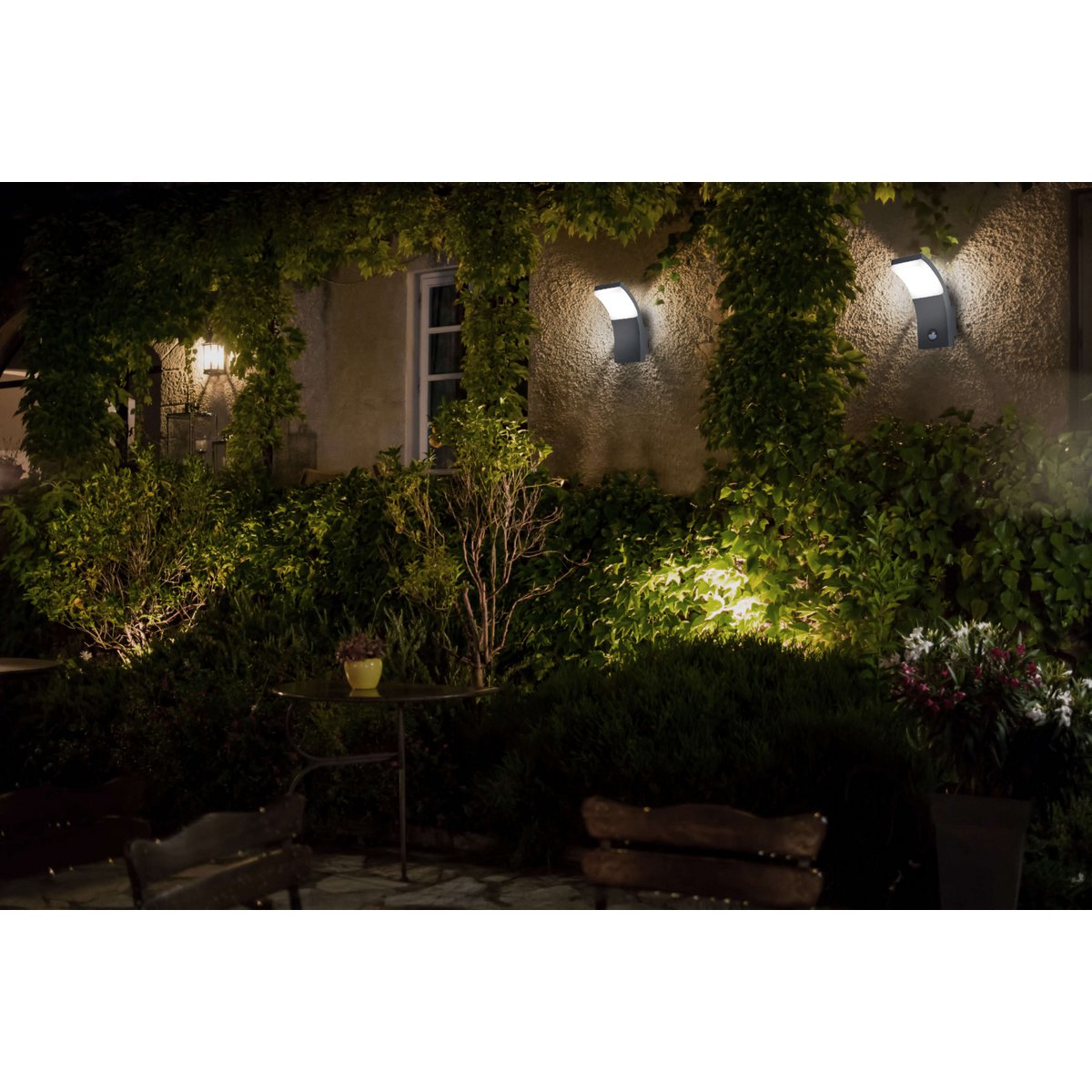 Liv · LED-buiten-wandlamp — antraciet