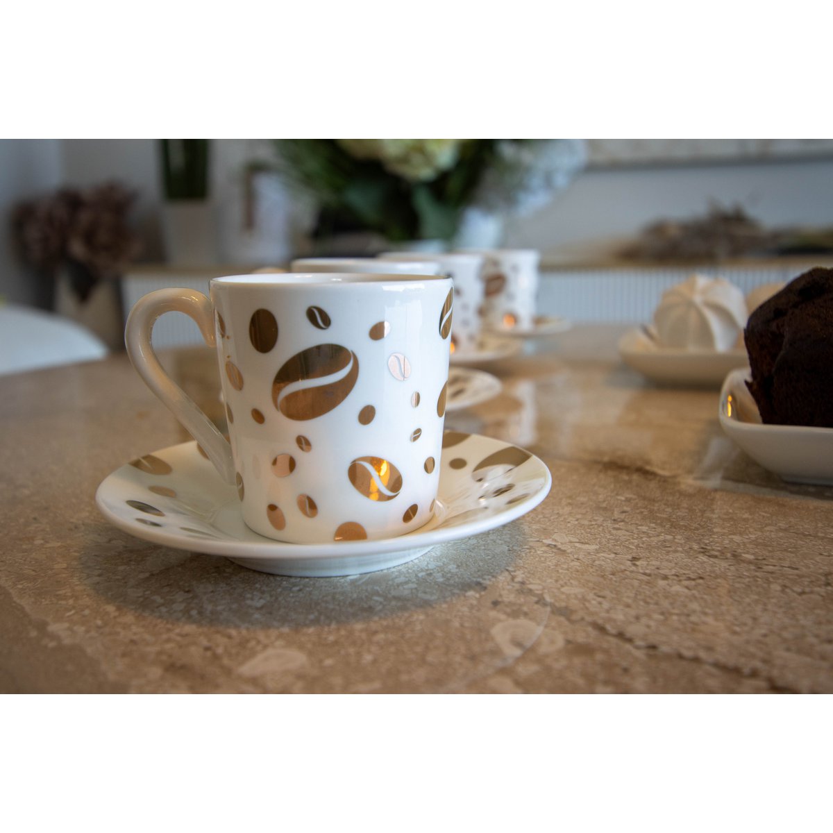 Coffee graanbekers en sub -tasses - veel van 4