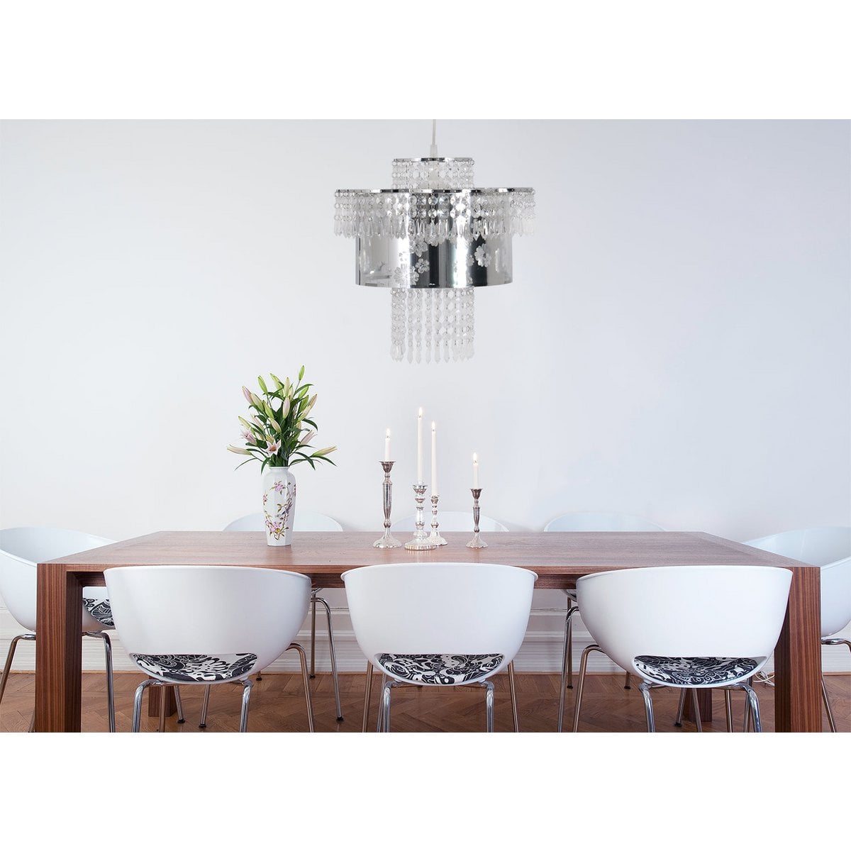 Acryl hanger lamp "fancy" van moderne kroonluchters gemaakt van metaal en plastic in chroom, met E27 -versie en een Øvon 32 cm