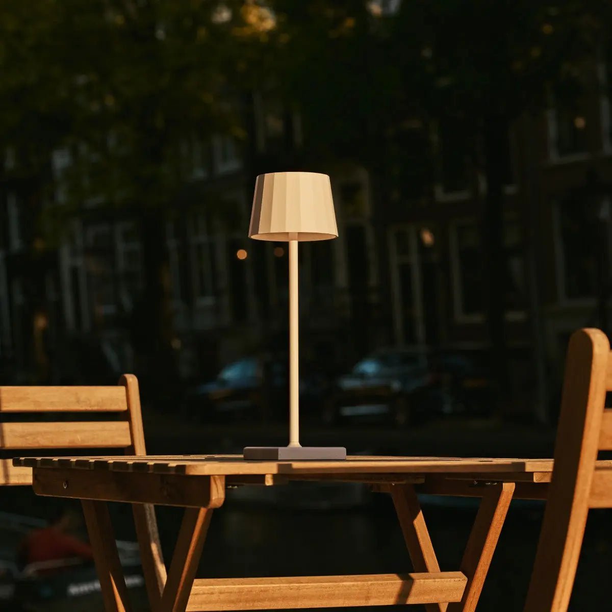 William White oplaadbare tafellamp – draadloos, dimbaar, batterijduur van 120 uur