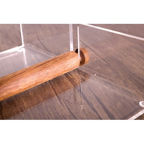 Acryl- en houten handdoekhouder