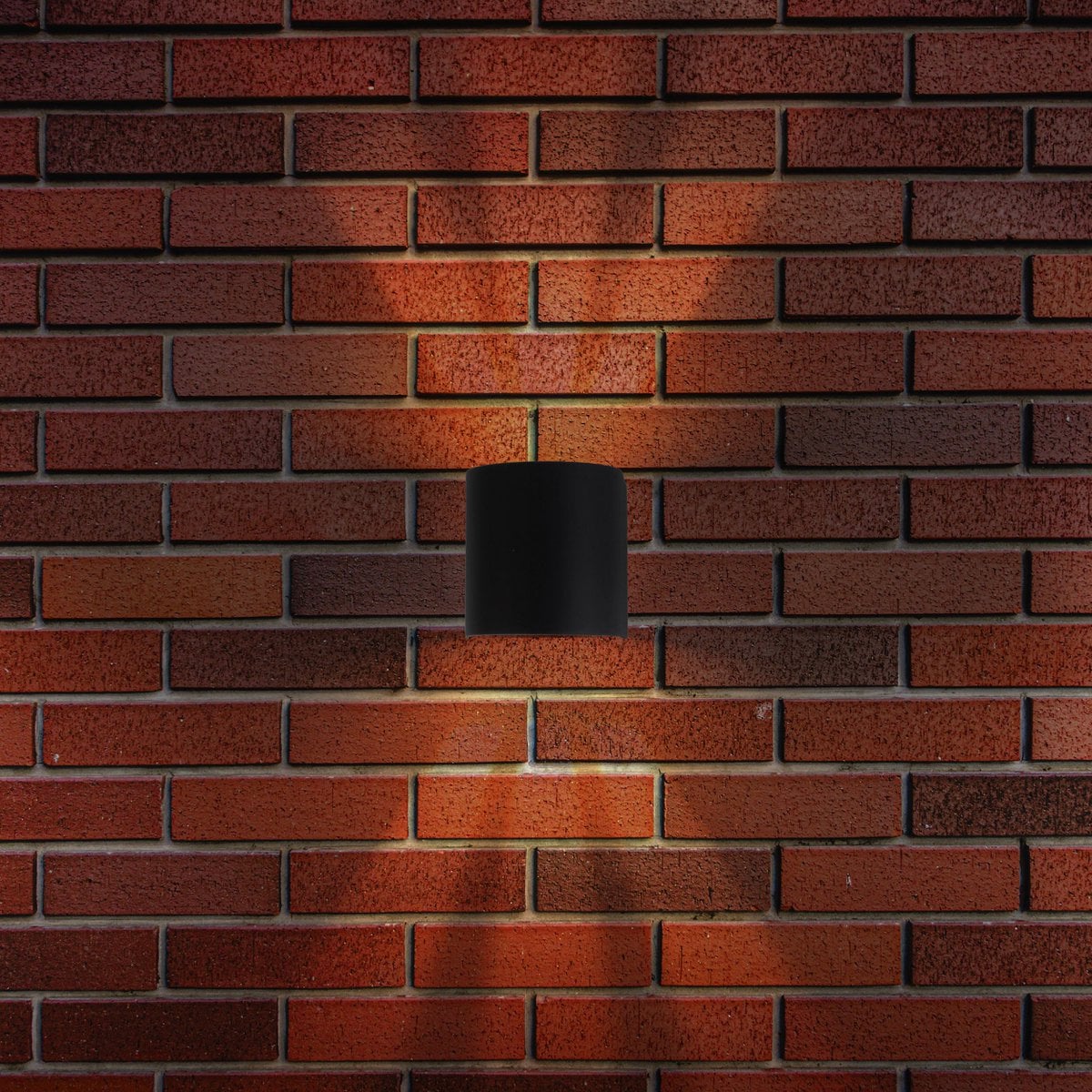 Liv · LED-decoratielamp — zwart kunststof