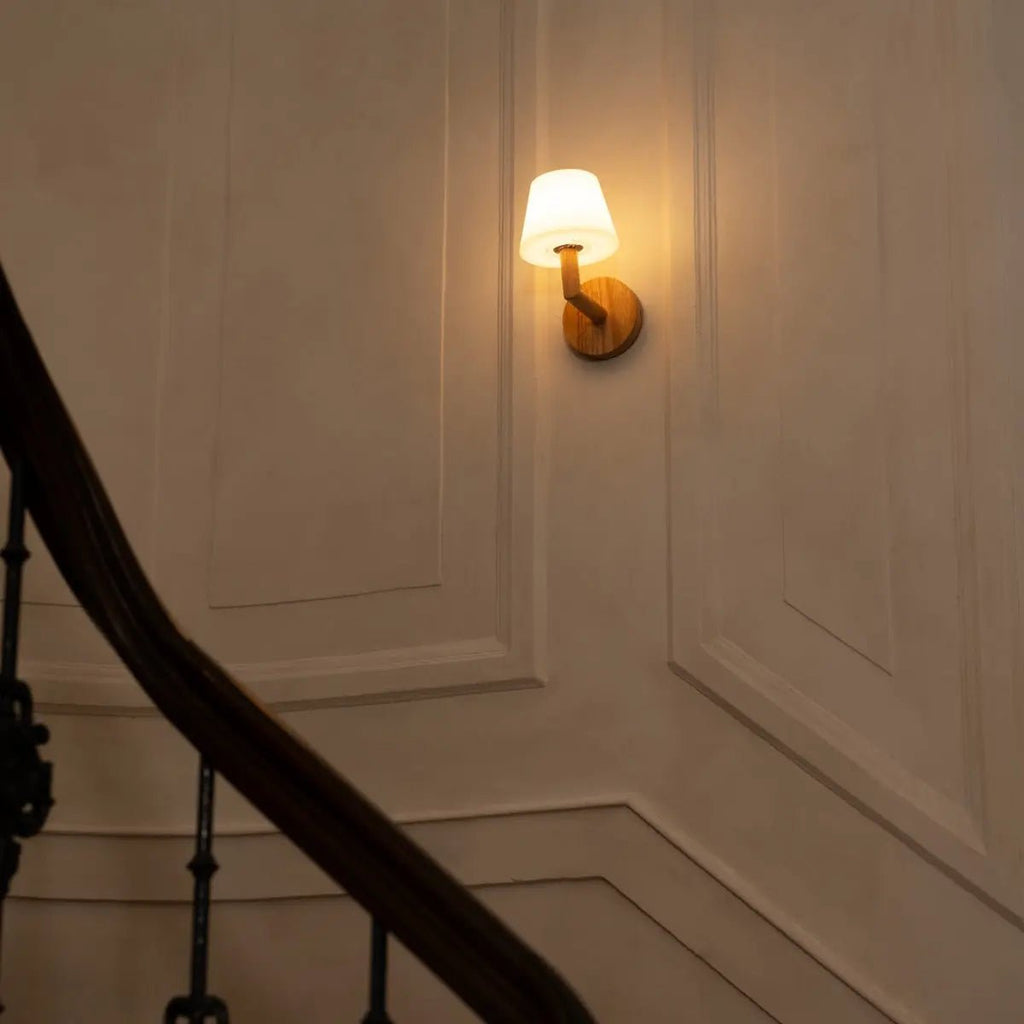 Ted lichtbruin houten oplaadbare wandlamp | Draadloze en dimbare verlichting