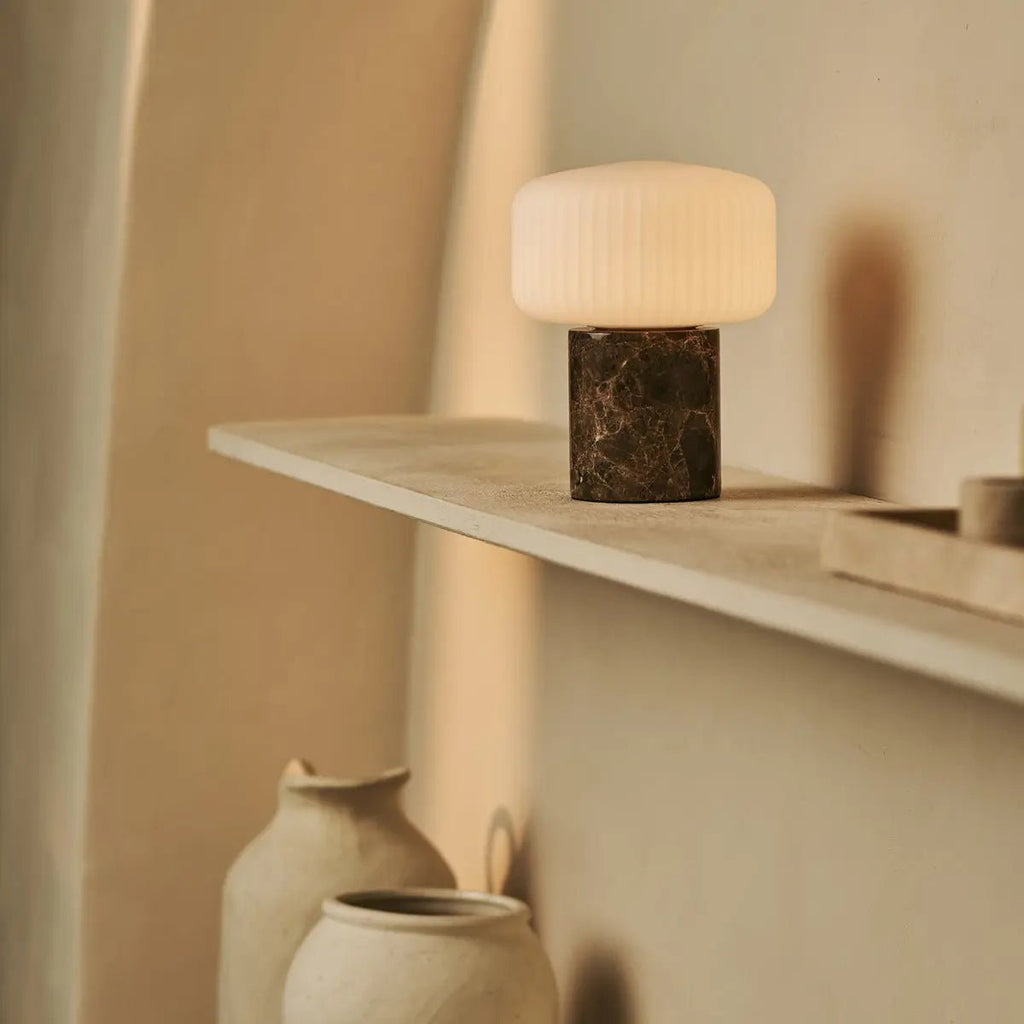 Renoir Brown / Emperador Dark - Marmeren oplaadbare tafellamp - Draadloos, USB -oplaadbaar en tot 100 uur verlichting