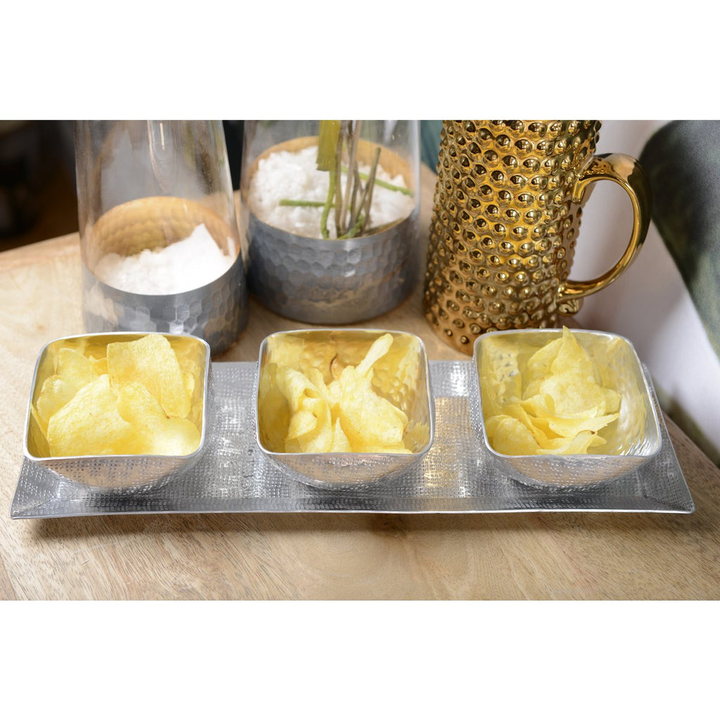 Set van 3 kopjes op aluminium plaat