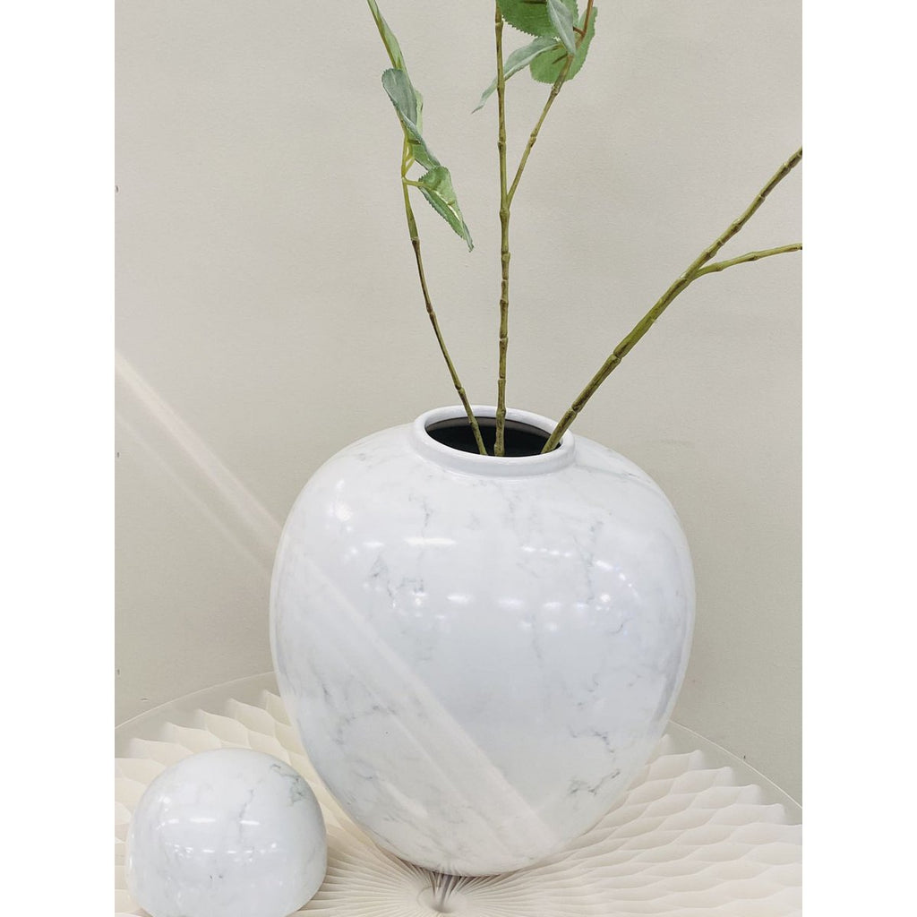 Een gemberpot van Amerikaans porselein, halverwege de 20e eeuw, Wit Klein H*25W*25