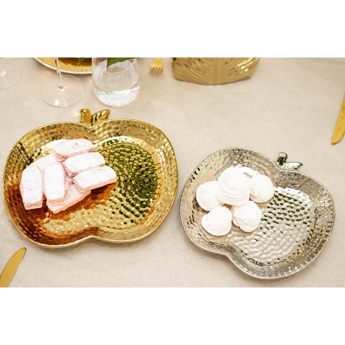 Gouden keramische appelbeker 29.5x28,5x4cm