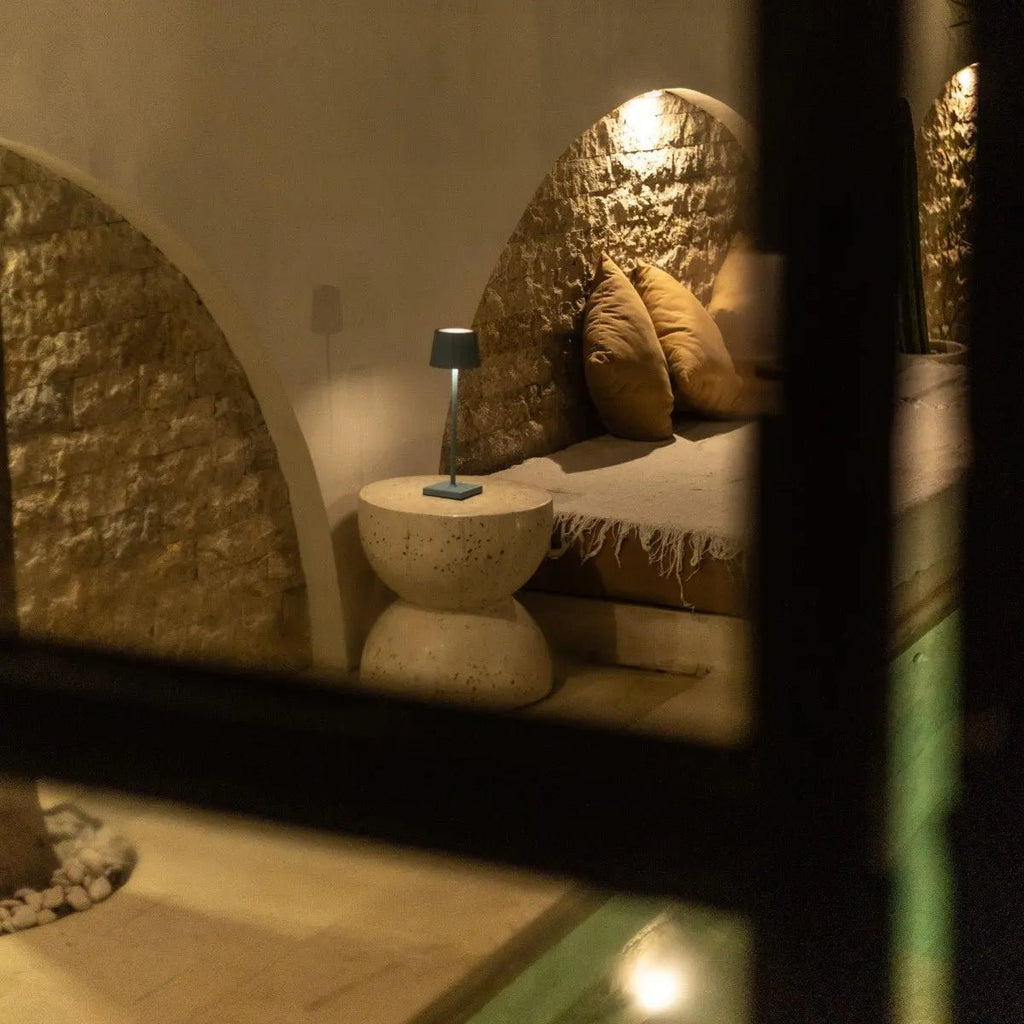 William Amsterdams blauwe oplaadbare ijzeren tafellamp – dimbaar, batterij van 120 uur, USB-C