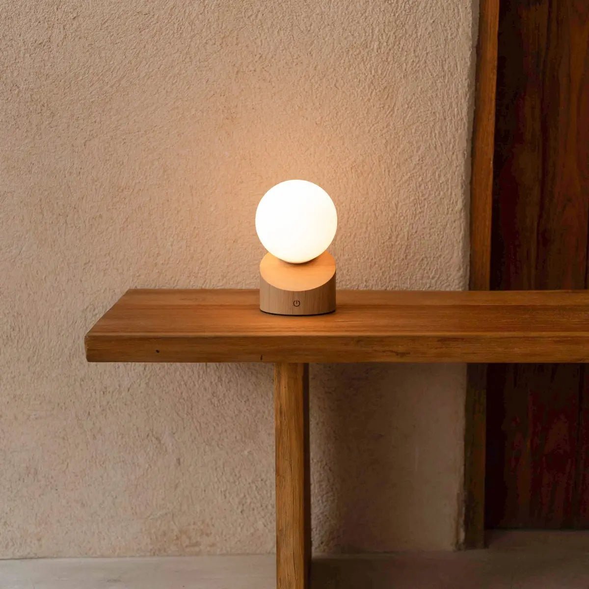 Morris lichtbruin stijlvol oplaadbare lamp-draadloos, dimbaar, milieuvriendelijk ontwerp