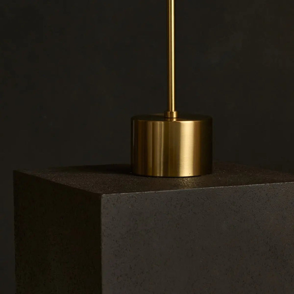 Livia goudkleurige metalen lamp met hout – verstelbare LED, Scandinavisch design voor kantoor en woonkamer