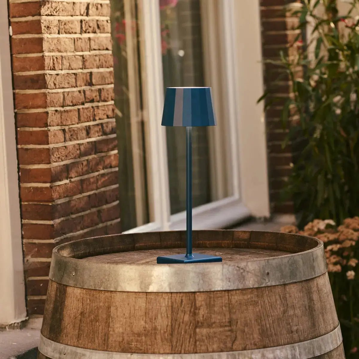 Wouter delftware blauw oplaadbare tafellamp-draadloos opladen, dimable, 120 uur batterijduur