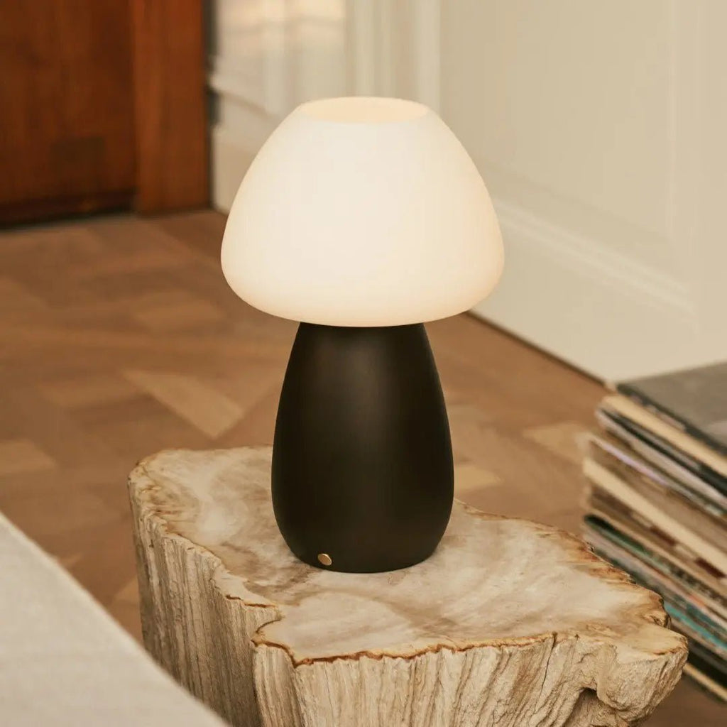 Bear Dark Bruin Stijlvol oplaadbare lamp-draadloos, dimbaar, milieuvriendelijk ontwerp