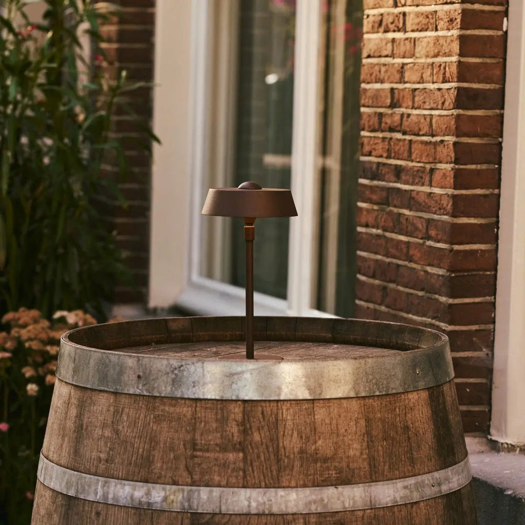 Luca Mocha Brown - USB -oplaadbare lamp L Minimalistisch, speels en dimpelbaar