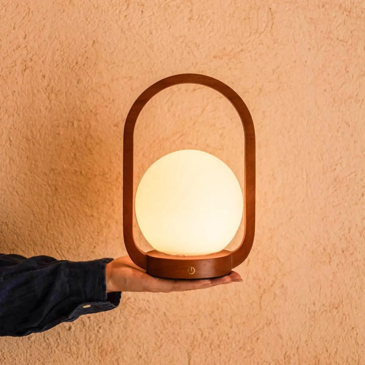 Skye kastanjebruine houten draadloze lamp | Oplaadbaar en dimbaar