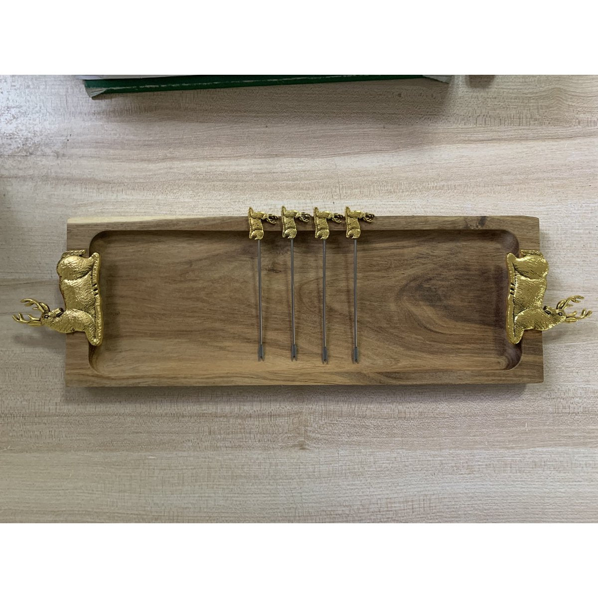 Draft- en kaasbak en 4 spikes aperitif doré