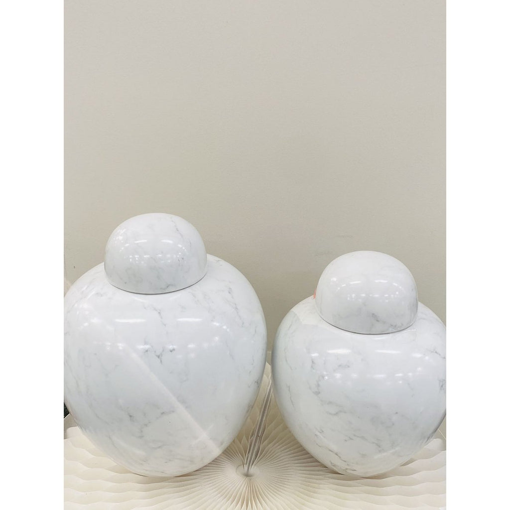 Zijden Bloemen met American porcelain ginger jar by mid-20th century Big H*28W*25