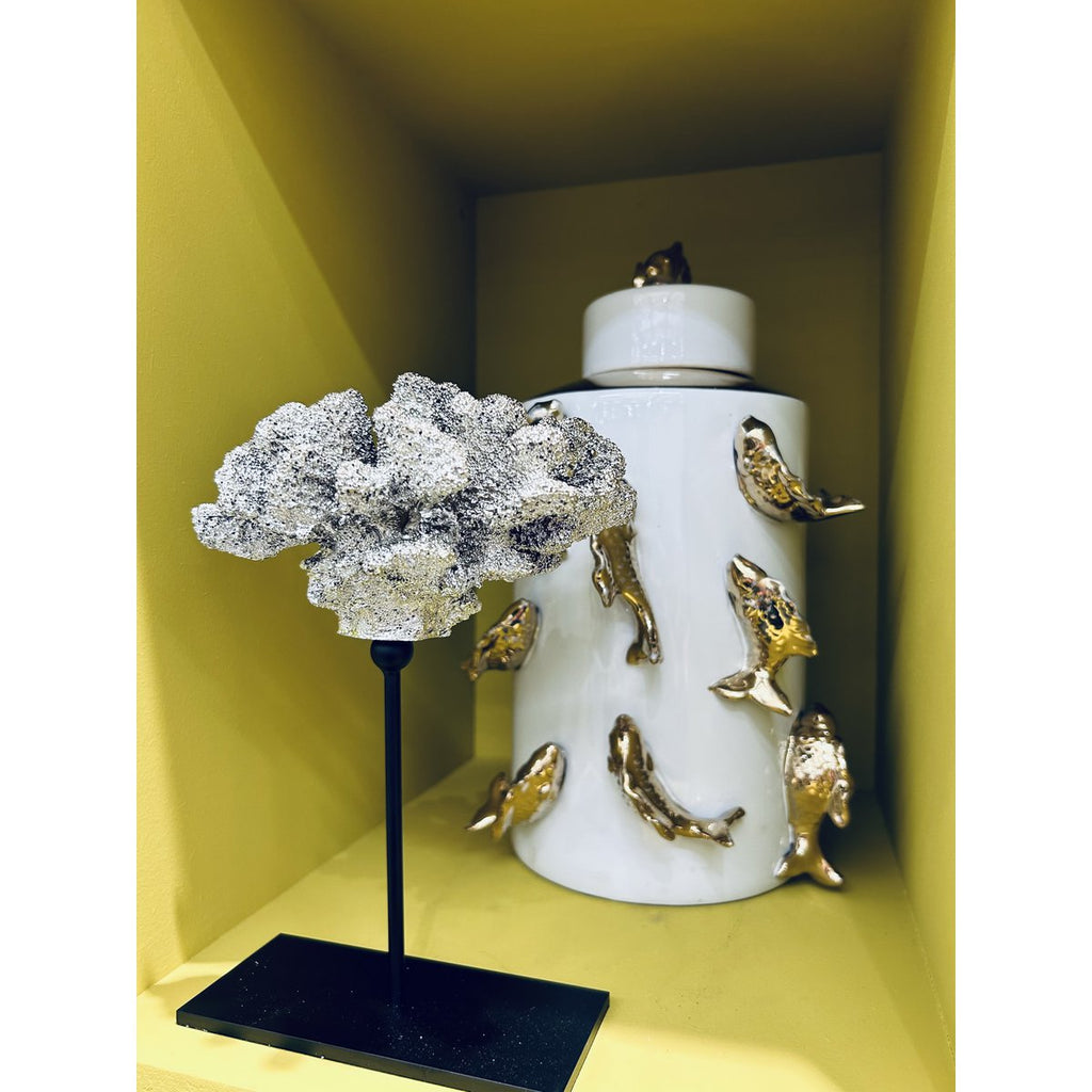 Coral collectie met metalen standaard ( champagnekleur)