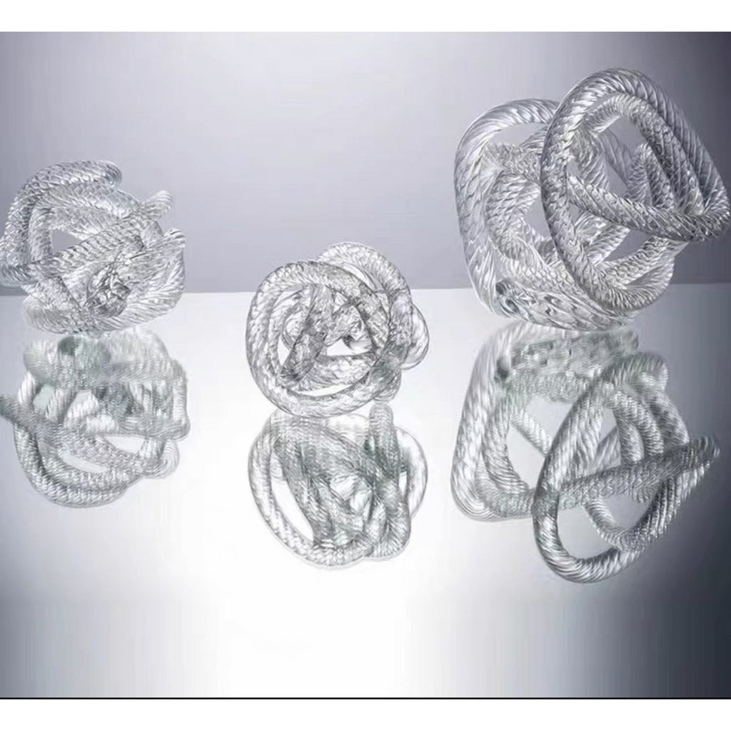 Groot geknoopt glassculptuur (L) Diameter 20cm