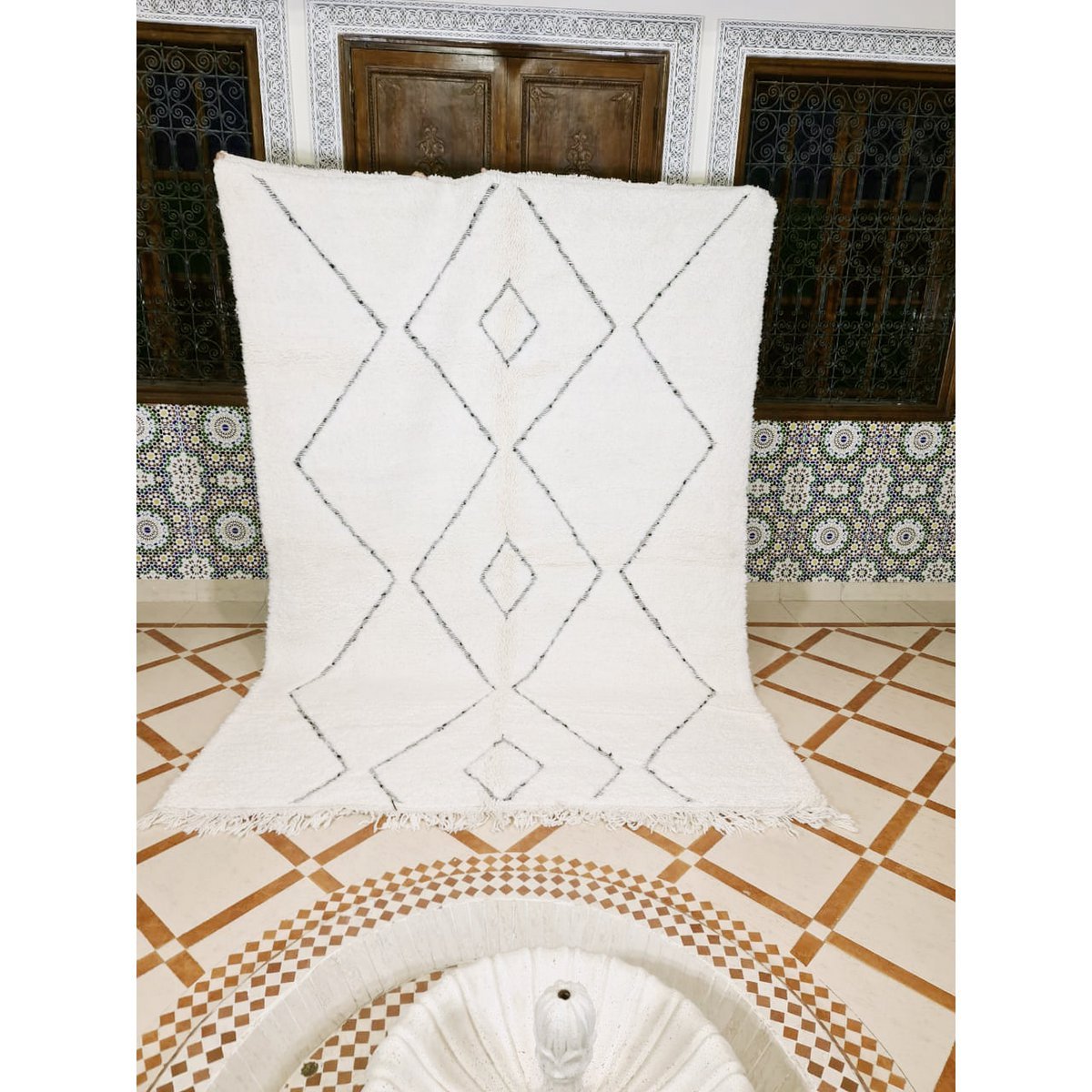 Authentiek Berber vloerkleed in Kenitra wol 200 x 280 cm