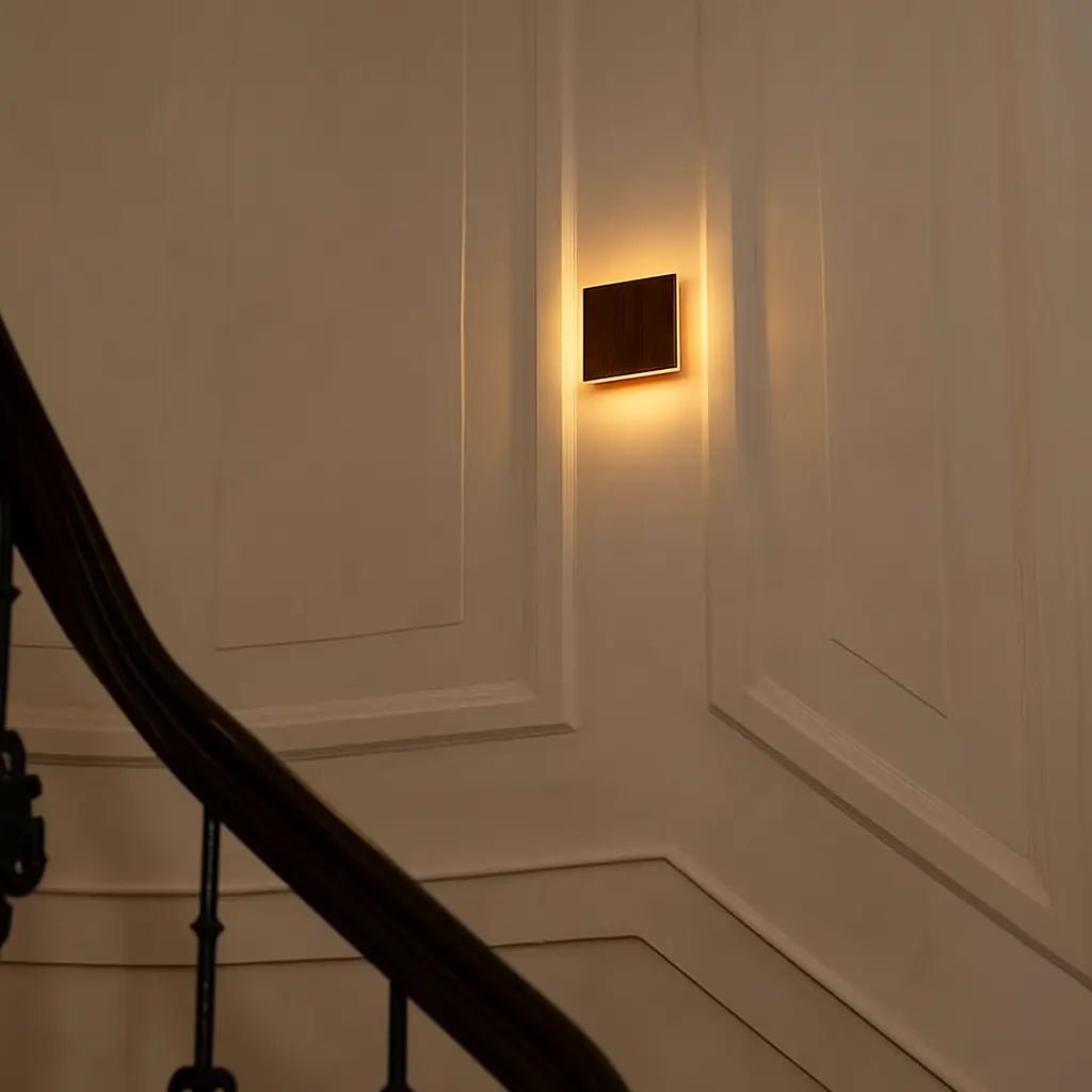 Lane Walnut draadloos wandlicht - oplaadbaar, dimbare, duurzame en 3 lichte modi