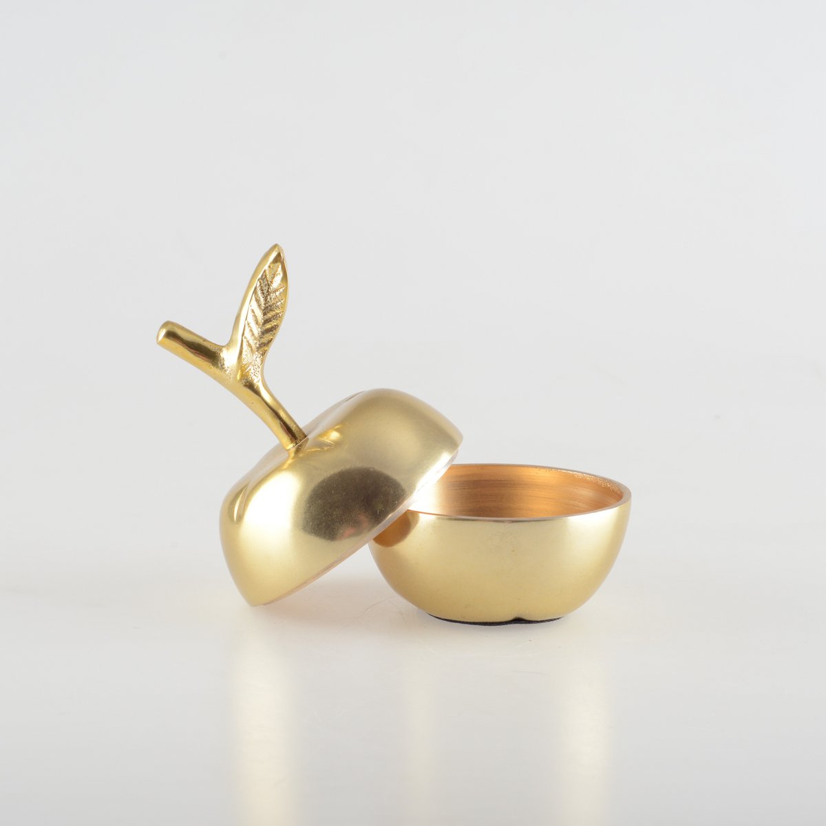 Apple Golden Box 7.5x7.5x11cm