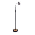 Liv · Metalen vloerlamp — zwart