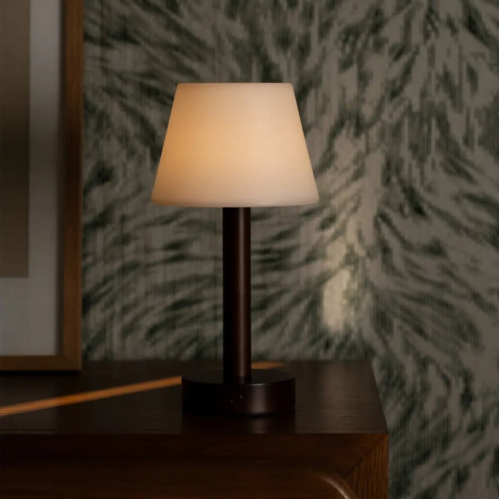 Zoë Donkerbruine Houten Oplaadbare Tafellamp | Dimbaar, USB-C, batterijduur van 80 uur