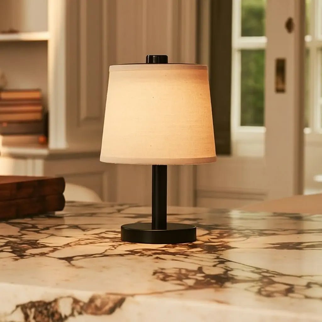 Rover zwarte houten lamp - oplaadbare, draadloze en dimbare schaduw