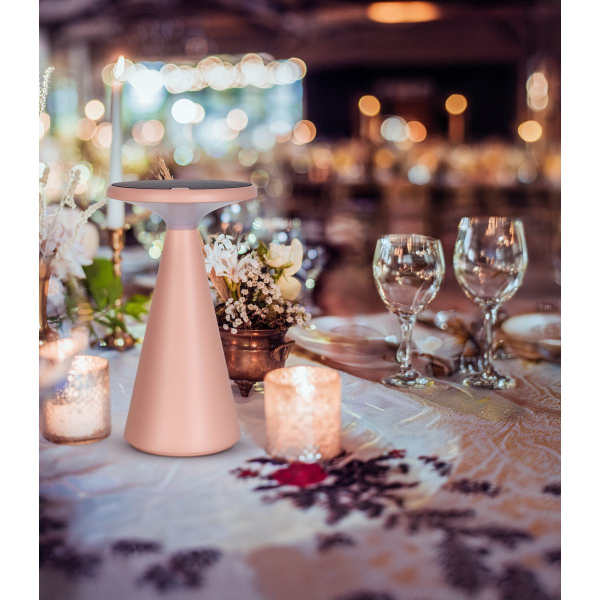 Liv · Buitenlamp — roze