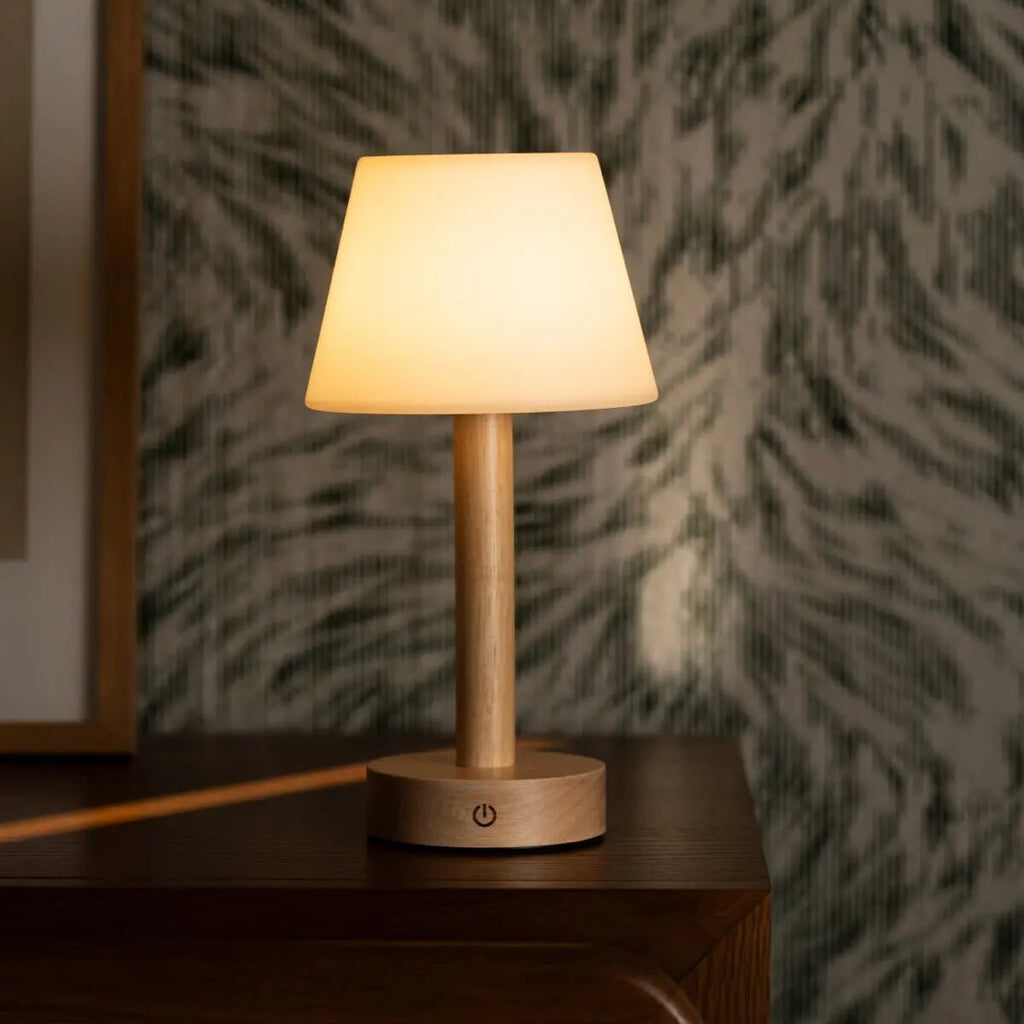 Zoë Lichtbruine Houten Oplaadbare Tafellamp | Dimbaar, USB-C, batterijduur van 80 uur