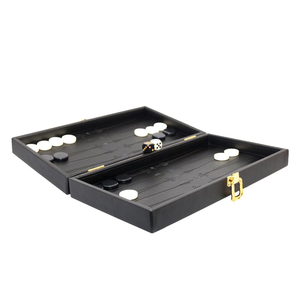 Backgammon -spel/faalspel in een zwarte imitatie lederen hoesje